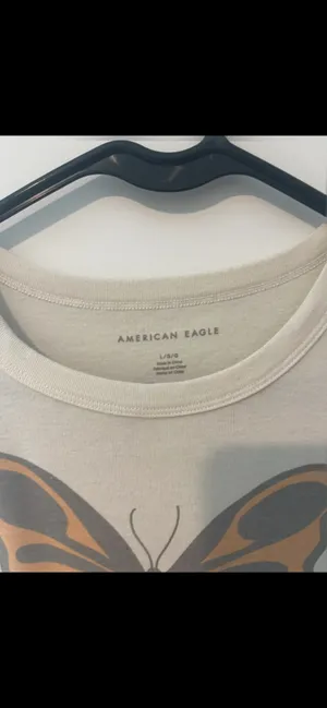 American Eagle Butterfly Tee Baby Crop Top thumbnail 3
