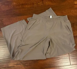 Lululemon Pants thumbnail 1