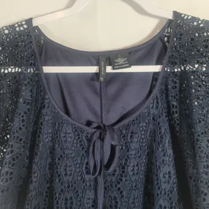 Boho Crochet Lace Open Knit Tunic Top Sz L Navy Blue Sharkbite Hem Cottagecore thumbnail 7
