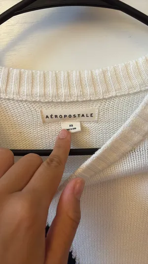 Aeropostale Bow Sweater thumbnail 2