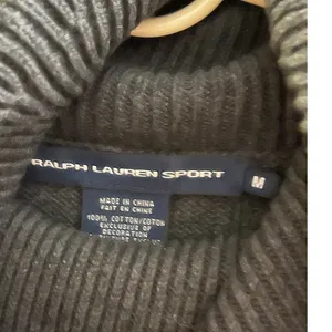 Ralph Lauren Cable Knit Turtleneck Sweater Size M thumbnail 6
