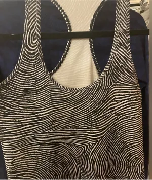 Lululemon cropped racerback 2016 Seawheeze - Who Done It Black 6 thumbnail 1