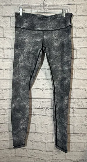 lululemon athletica Gray Black Patterned Leggings, size medium 10 thumbnail 1