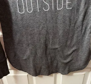 Old Navy Women's Long Sleeve Waffle Knit Graphic T-Shirt Gray Baby It's Cold Out thumbnail 6