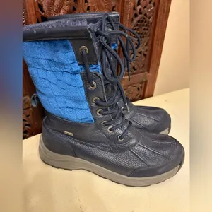 UGG Adirondack III Velvet Croc Navy Blue Waterproof Snow Boot Size 7.5 Women thumbnail 4