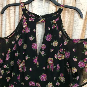 Torrid Multi-Color Floral Print Chiffon Cold Shoulder V-Neck Dress thumbnail 2