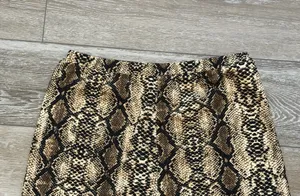 Shein Sz XL Snakeskin Print Pull On Shorts Adorable! thumbnail 3