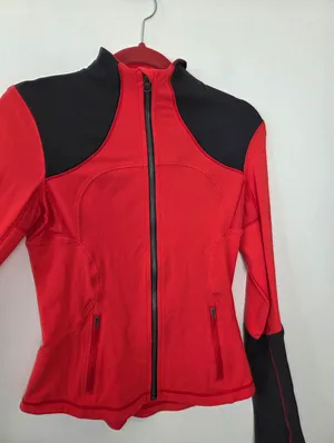 Lululemon Forme Jacket Love Red Size 6 Athletic Gym Lifting Sporty Scuba Define thumbnail 6