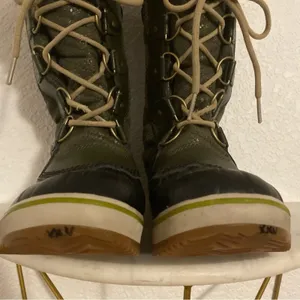 Sorel Tofino Il Boot Womens Style : Nl2333 Peatmoss Green Black Womens Size 6 thumbnail 5