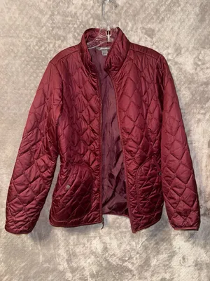 Eddie Bauer Women's Quilted Lightweight Zip-Up Jacket in Burgundy thumbnail 2