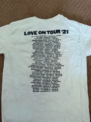 Harry Styles T-Shirt thumbnail 2