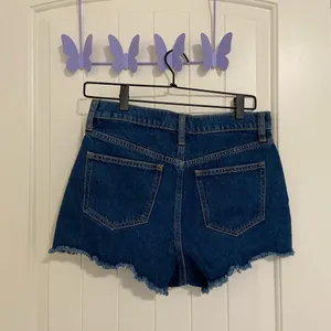 NWOT | Victoria’s Secret PINK women’s denim shorts —‎ size 8 thumbnail 3