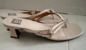 Dolce Vita Brier Thong Kitten Heel Ivory Slides Sandals Women’s Size 11 NEW thumbnail 1