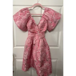 NWOT Meet Me in Santorini Cheers to Us Light Pink Floral Jacquard Mini Dress, XS thumbnail 4