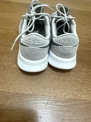 Adidas Cloudfoam Grey Athletic Running Shoes Womens Size 7 thumbnail 3