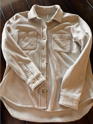 TravisMathew Men’s Medium Oatmeal Fleece Shacket Button Front Shirt Jacket Soft Stretch thumbnail 1