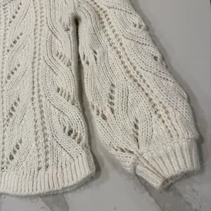 Abercrombie & Fitch Chunky Cable Knit Sweater Balloon Sleeve Womens Medium Ivory thumbnail 4