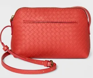 Universal Threads Beautiful Woven Crossbody Bag NWT thumbnail 1