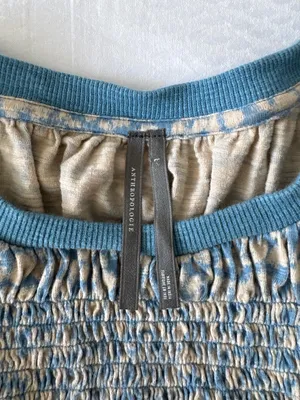 Anthropologie Blue Floral Smocked Short Sleeve Top Large thumbnail 3