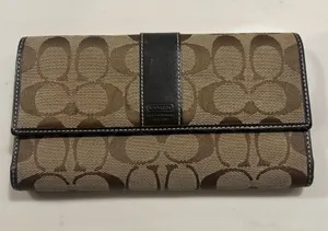 COACH Jacquard & Leather SIGNATURE C Checkbook Wallet With Checkbook Cover thumbnail 1