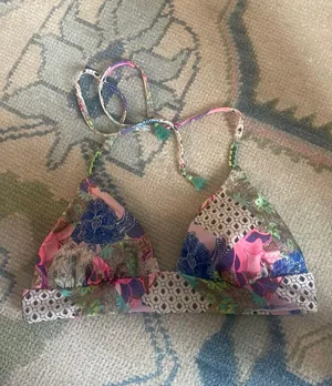 Victoria's Secret Swim Top thumbnail 1