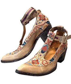 Old Gringo Deborah Rico Bone Leather Floral Embroidered Heels Size 9.5 thumbnail 1