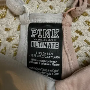PINK - Victoria's Secret 🤍VS PINK sports bra🤍 thumbnail 2