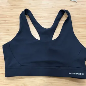 Women's‎ Black Sports Bra thumbnail 1