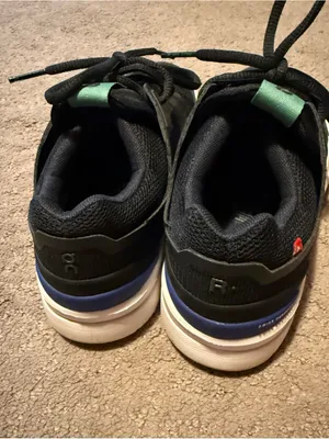 On Running The Roger Spin black sneakers with mint green detailing thumbnail 3