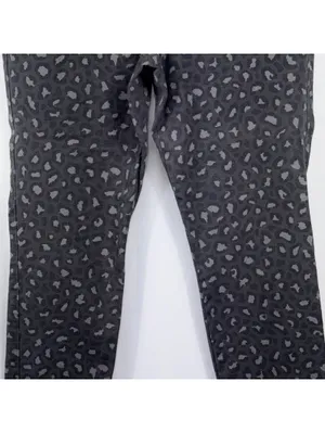 Old Navy Pixie Ankle Leopard Print Pants thumbnail 3