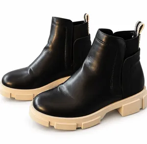 SHU SHOP Black Chelsea Ankle Boots Chunky Cream Lug Sole Size 39 thumbnail 1