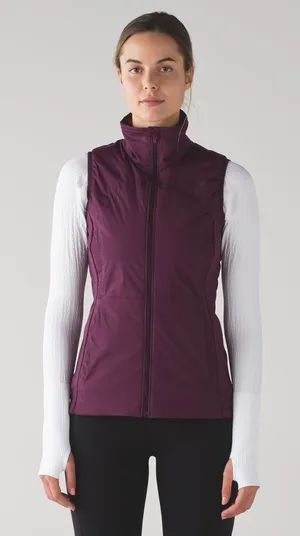 Lululemon Run For Cold Vest in plum size 12 thumbnail 1