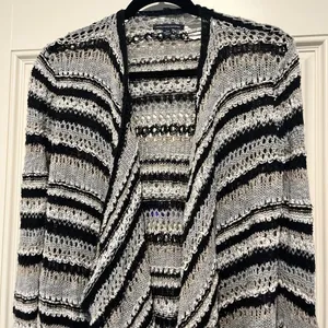 American Eagle Cardigan Sweater Women's S Crochet Open Front Black White Stripes thumbnail 3