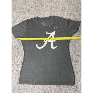 Nike Alabama Crimson Tide Womens Gray T-Shirt Large Distress Logo thumbnail 4