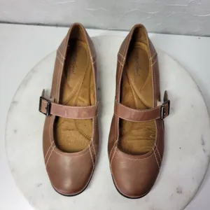 Natural Soul Naturalizer Leather Mary Jane Flats Womens 8 Brown Buckle Strap thumbnail 4