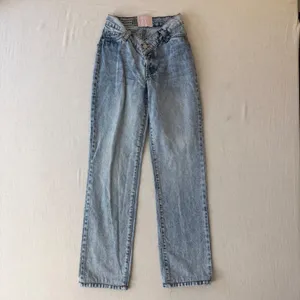 Revice Denim Jeans Womens‎ 24 Light Wash Blue Crossover Waist Straight Leg thumbnail 4