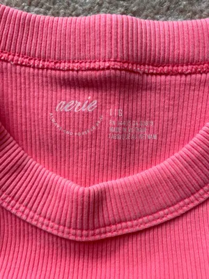 Pink Aerie Tank Crop thumbnail 2