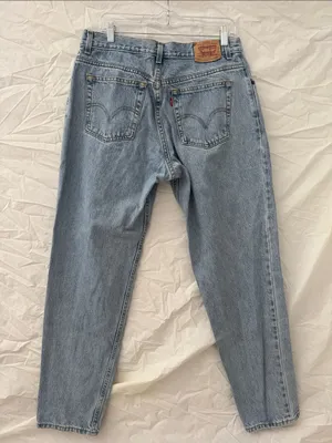 Levis Vintage 2005 Women's 550 Relaxed Tapered Light Blue Denim Jeans 16L thumbnail 7