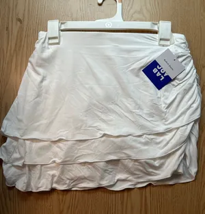New Women’s Joy Lab Athletic Stretchy Skort High Rise Pockets White size Small thumbnail 1