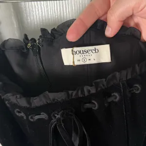 House of CB Syana Black Velvet Mini Dress S thumbnail 9