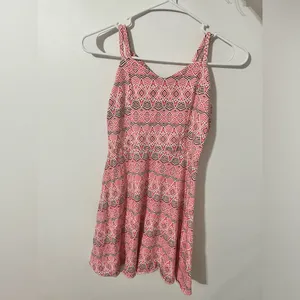 size S pink patterned sundress. Cross-cross straps on back. thumbnail 1