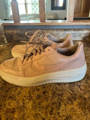 Nike Air Force 1 Low‎ Blush Pink Leather Sneakers thumbnail 2