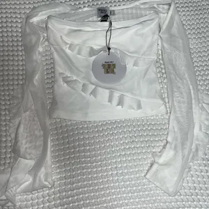 Princess Polly MAXTON RUFFLE TOP IVORY thumbnail 3