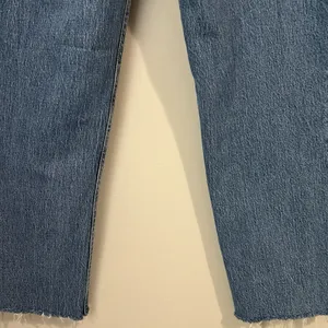 Abercrombie & Fitch Jeans Women's 12/31 90s Straight Ultra High Rise‎ Raw Hem thumbnail 7