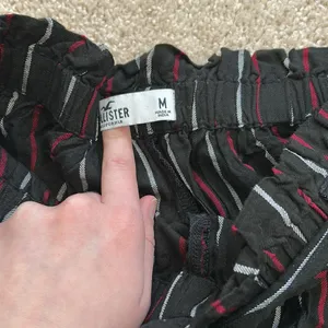 Women’s Hollister Shorts thumbnail 3