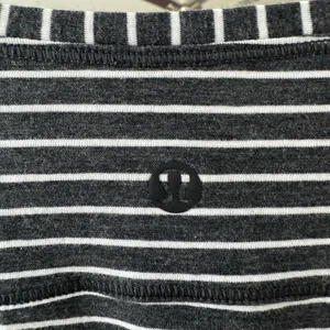 🛎️ Clearance Lululemon To The Point Long Sleeve Heathered Black & White Stripe thumbnail 8