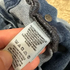 Free people we the free mid rise overalls size 27 thumbnail 4