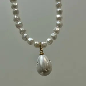 White Pearl Beaded Fashion Necklace with Teardrop Pendant thumbnail 8