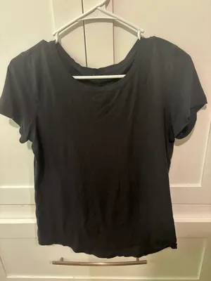 Lululemon Black  T-Shirt thumbnail 1