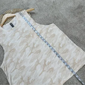 Vuori Women’s Sunset Tank Top Sleeveless Pima Cotton Slub in Bisque Camo XL thumbnail 11
